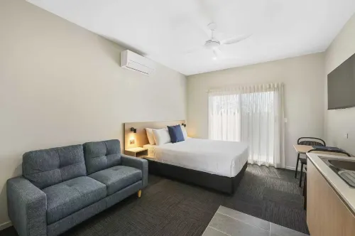 Avenue WEST Studio Units Các khách sạn ở Wilsonton