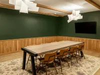 Moxy Cincinnati Downtown Hotels in Cincinnati