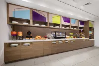 Home2 Suites by Hilton Albuquerque Airport - Aamiainen