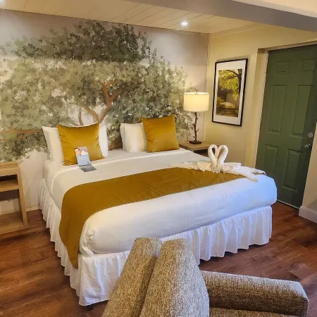 Arbors at Island Landing Hotel & Suites