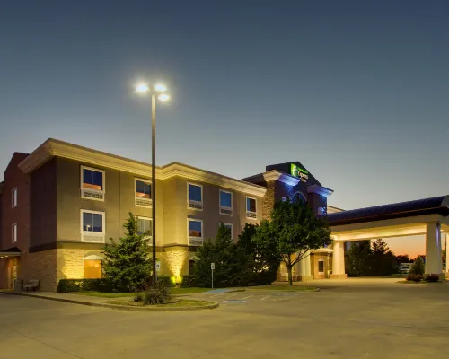 Holiday Inn Express & Suites VERNON COLLEGE AREA (HWY 287) by IHG Hotels in Wilbarger County