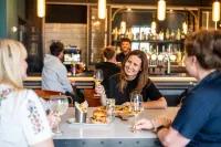 Milton Hill House - bar