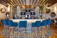Sandman Signature Calgary Airport Hotel - bar