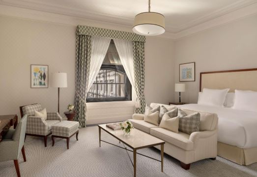 래플스 런던 앳 디 오오