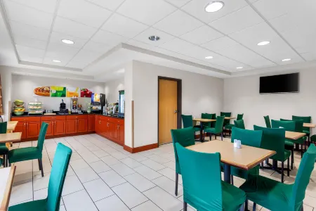 Quality Inn Near Interstate I94