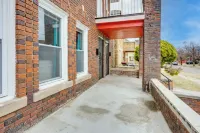Detroit Apt Near Motown & Dia: Pet-Friendly - Apartments