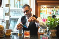 Wotton House - bar