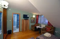 Pensjonacik Ogrody Hotels in 