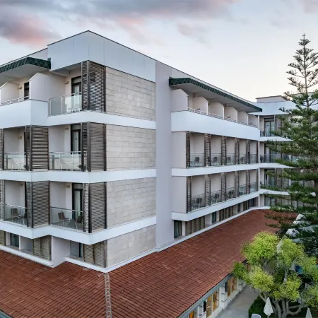 Trendy Side Beach Hotel