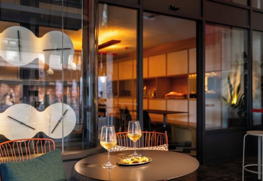 호텔 오닉스 피라