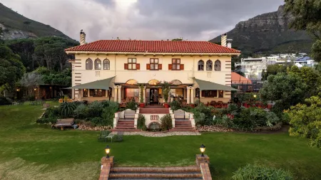 Camps Bay Retreat Hotel