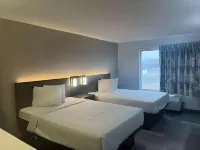 Studio 6 Suites Norcross, GA Hotels in Peachtree Corners