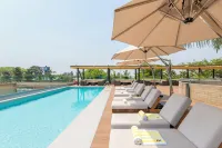 Zaria Court Hotel Kigali - Pools