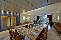 The Originals City Hôtel de Bordeaux Bergerac Hotels in Bergerac