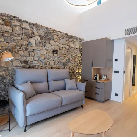 Be10 Suites, Bermeo