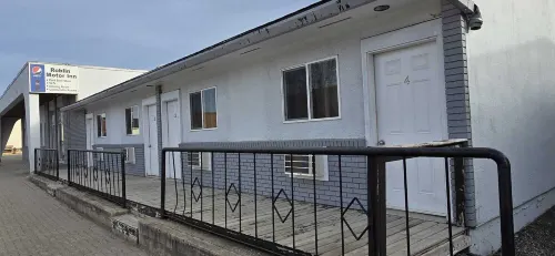 Roblin Motor In Hotels in Roblin