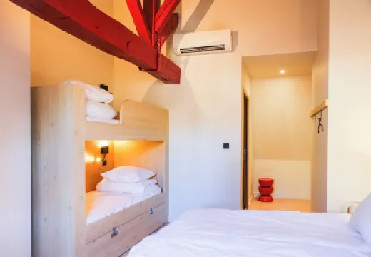Mustard Hostel Hotels in 