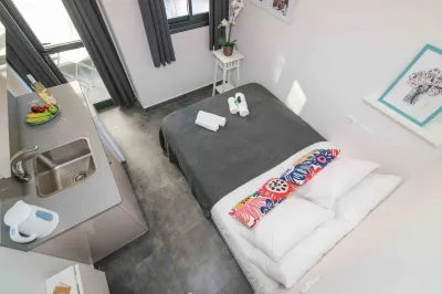 Jaffa street Studios - 5 min to Market Hotels in 