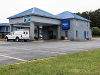 Rodeway Inn & Suites Hotels in Carrollton