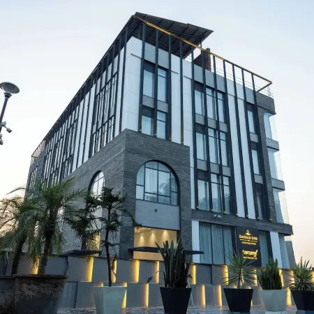 Emerald Luxe A Boutique Hotel Mohali Chandigarh