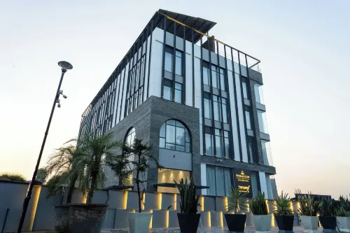 Emerald Luxe A Boutique Hotel Mohali Chandigarh