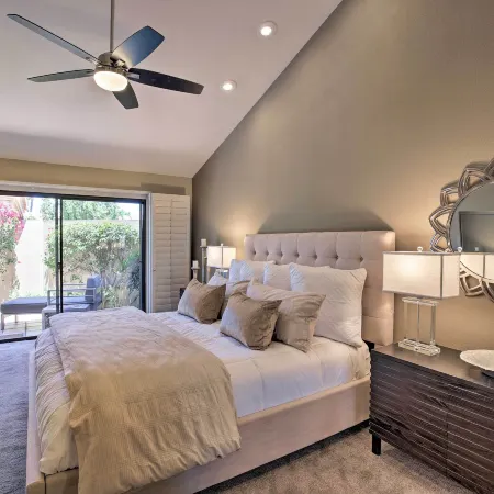 Luxury Remodeled Palm Desert Resort Condo!
