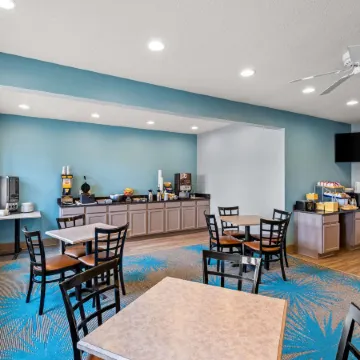 Days Inn by Wyndham Carroll