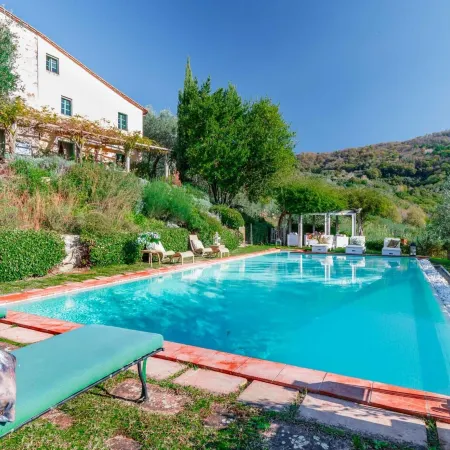 Villa Gufo in Lucca with 5 Bedrooms and 4 Bathrooms