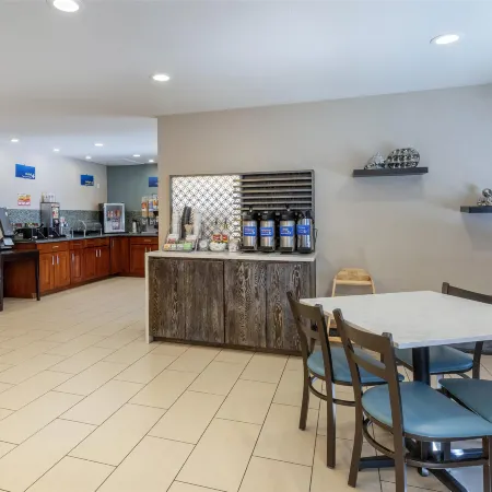 Best Western Long Beach Inn