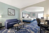 Best Western Plus Savannah Airport Inn  Suites