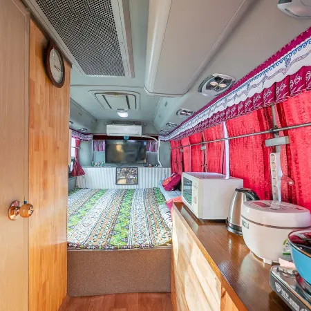 Yeoncheon Omnibus Glamping