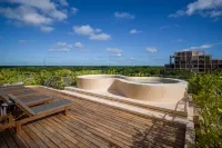 Corasol Modern Apt with Terrace - Homestays