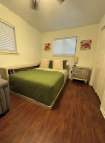 Charming 4-bedroom house with AC, WiFi in enchanting Castroville