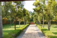 Extreme Adventure Park & Stay at Busika Near Kampala - Thân thiện với thú cưng
