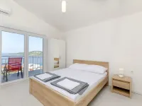 Apartments BruLo Hotels in Razanj