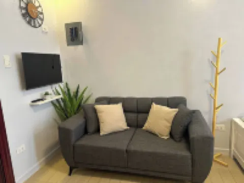 Cozy 1-bedroom House Rental in Hermosa, Philippines