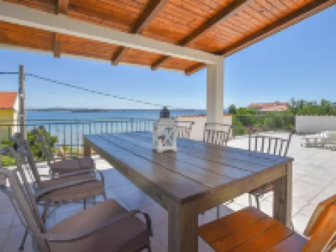 Apartment Blazenka Hotels in Tkon