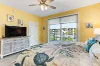 391 South Fletcher A&B - Villas