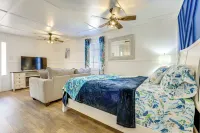 Pet-Friendly Canyon Lake Studio Fish, Boat, Relax - 3-Star