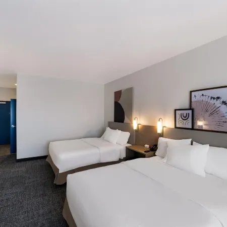 Spark by Hilton Midland South
