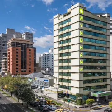 Wyndham Garden Quito โรงแรมใกล้พาร์ก ลา แคโรไลน่า