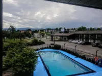 The Vista Inn - piscine