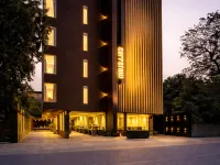 Hotel Carrefour Hotels near Paldi