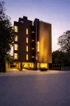 Hotel Carrefour Hotels near Paldi