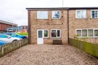 Spacious House Incredible Location Free Parking - balcony