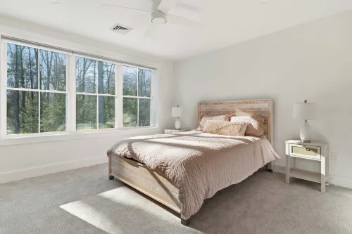 Van Duyne North Airy Escape