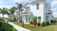 Comfortable 3BR Townhome Near Parks, Great Value