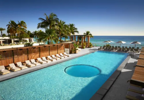 Signia by Hilton Diplomat Beach Resort