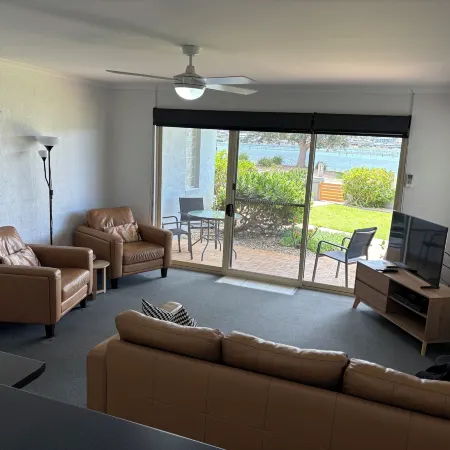 Merimbula Lake Apartments