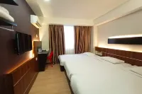 Hotel O Hi Inn - 2-Star